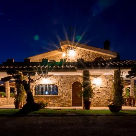 Le Rose לינה וארוחת בוקר נטונו