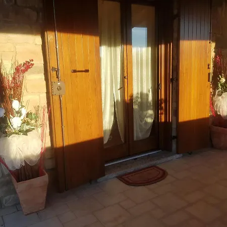 Le Rose 4* נטונו