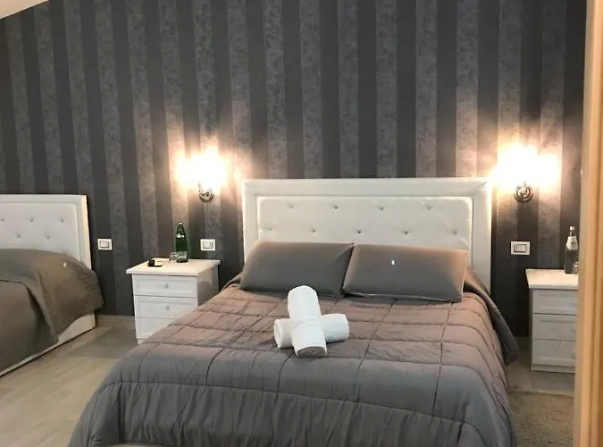 Le Rose Bed and Breakfast Νετούνο