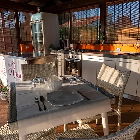 Le Rose Bed & Breakfast