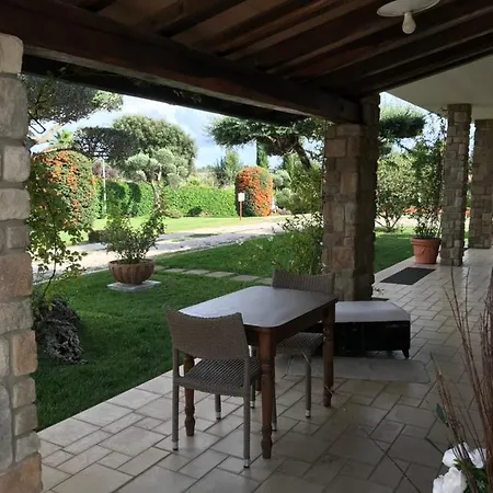 فندق مبيت وإفطار Le Rose 4*