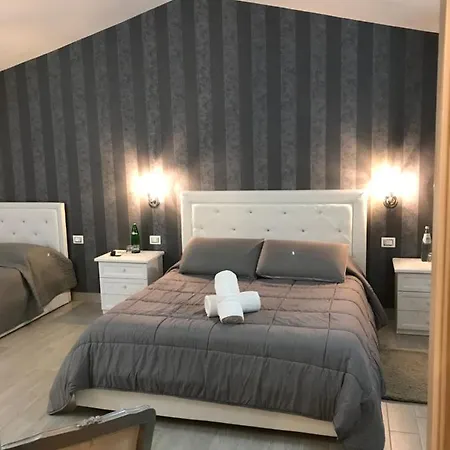 Le Rose Bed & Breakfast Nettuno