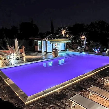 Le Rose 4*
