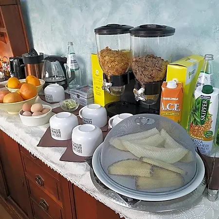 Le Rose Bed & Breakfast 4*
