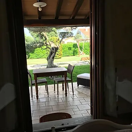 Le Rose Bed & Breakfast 4*